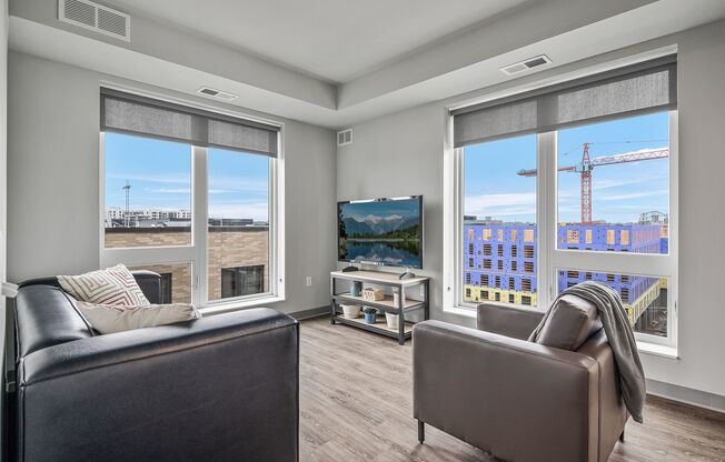 4 beds, 2 baths, 1,231 sqft, $3,240, Unit 305