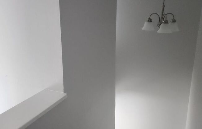 3 beds, 2.5 baths, 1,160 sqft, $1,500, Unit 332