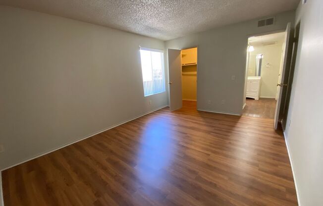 1 bed, 1 bath, 650 sqft, $1,950, Unit 105