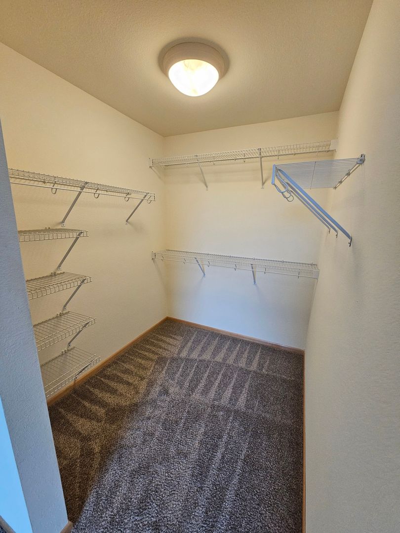 Bridgeview Apartments