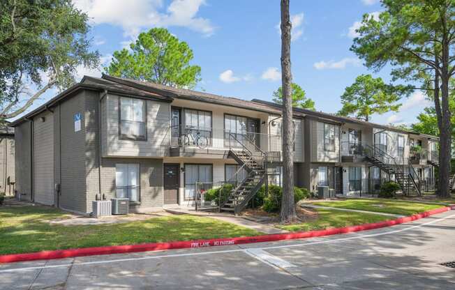 Willow Brook Crossing in Houston, TX Exterior