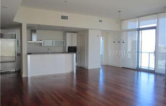 2 beds, 2.5 baths, $5,250, Unit # 1601