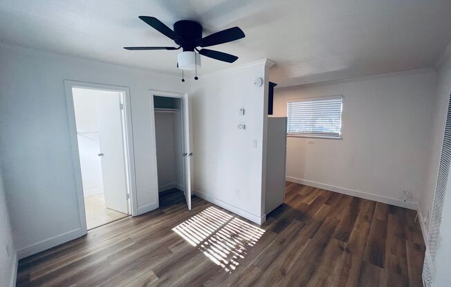 111-113 6th St NEW