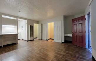 Studio, 1 bath, 400 sqft, $695, Unit Unit 72