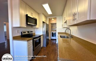 2 beds, 1.5 baths, $2,500