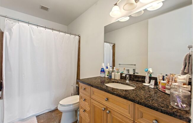 1 bed, 1.5 baths, $2,300, Unit # 1421