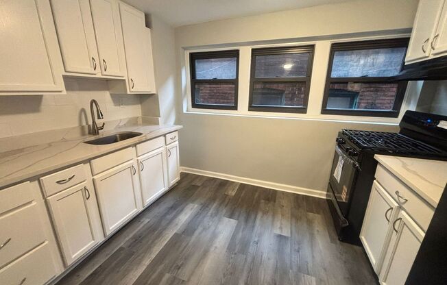 745-749 PENN AVE LLC