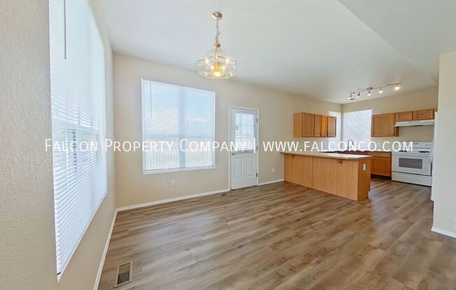 5752 BRENNAN AVE