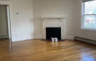 2 beds, 1 bath, 1,300 sqft, $3,000, Unit 1