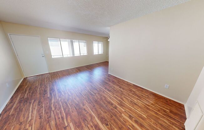 1 bed, 1 bath, 600 sqft, $1,787, Unit 09