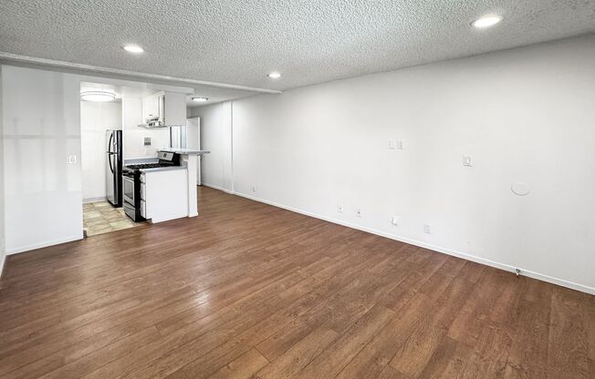11905 Avon Way - ADW