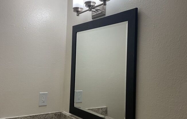 2 beds, 1 bath, 968 sqft, $1,345, Unit 1632-139