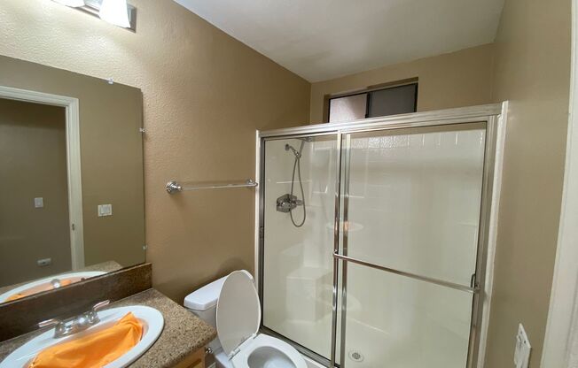 2 beds, 2 baths, $2,450