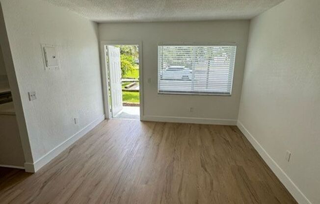 1 bed, 1 bath, 725 sqft, $1,625, Unit 2