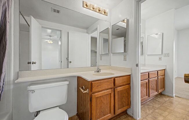 1 bed, 1 bath, $1,175, Unit Unit 1019