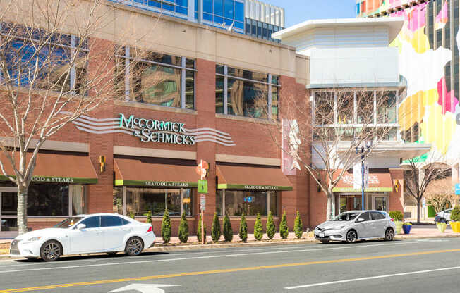 Fine dining destinations are plentiful throughout Crystal City.