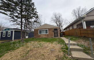 3125 N GLADSTONE AVE