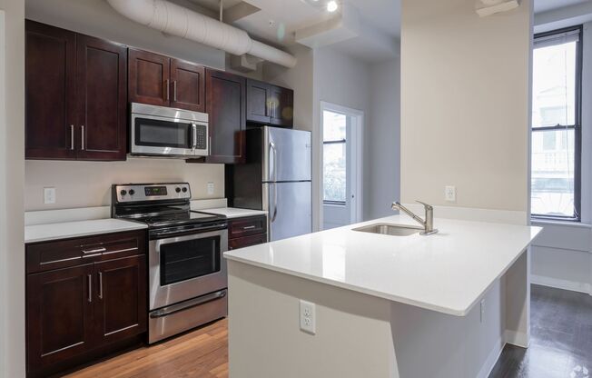 1 bed, 1 bath, 499 sqft, $1,425, Unit HA-715