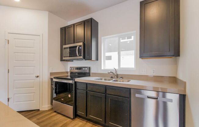 Amazing Modern three-story new build townhome!