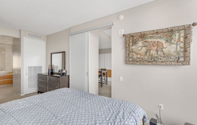 1 bed, 1 bath, 735 sqft, $2,750, Unit 2201