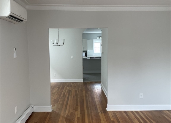 1 bed, 1 bath, 775 sqft, $2,500, Unit 1