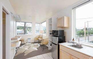 Partner-provided photo for $800 unit