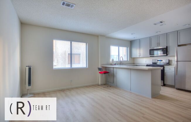 2 beds, 2 baths, $3,550, Unit APARTMENT 7