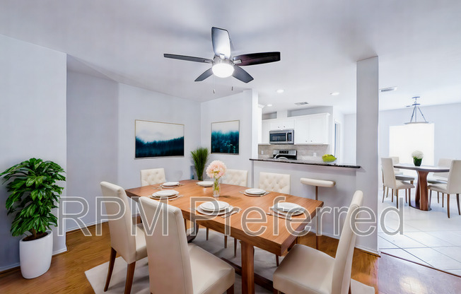 1131 W 24 ST