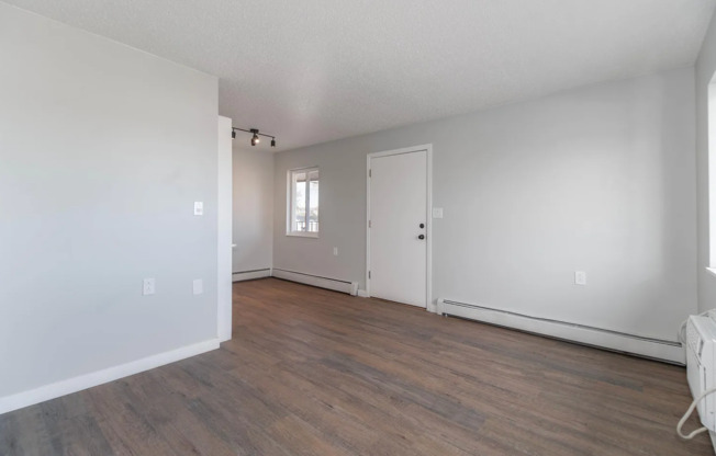Charming 8-Unit Community in the Heart of Greeley 1509 3rd Avenue | Greeley, CO 80631