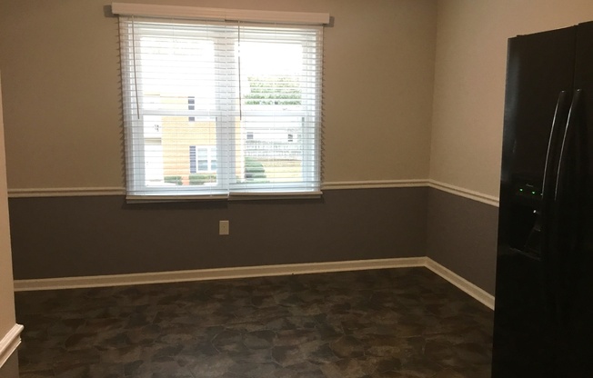 2 beds, 1 bath, $1,000