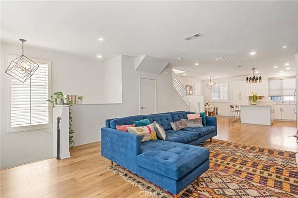 2700 E Chaucer St Unit 29