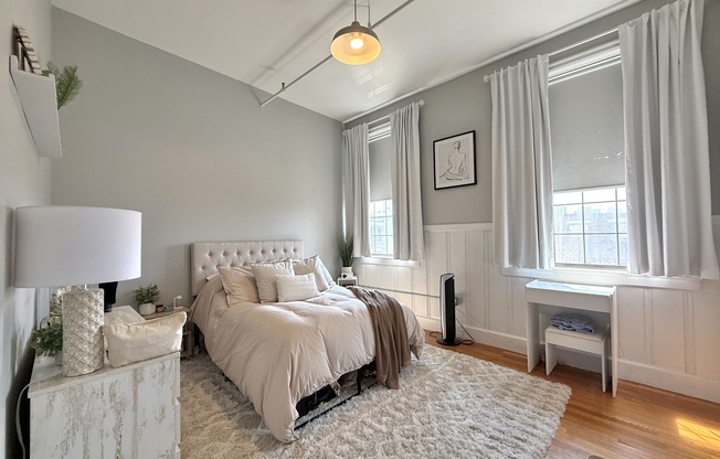 6 SPICE ST