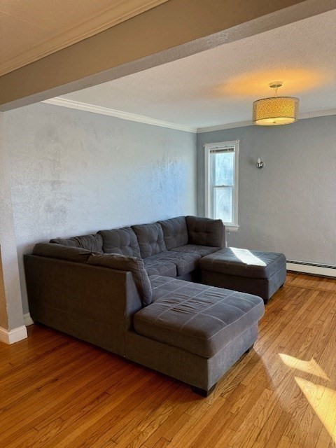 3 beds, 1 bath, 1,526 sqft, $3,000, Unit 1