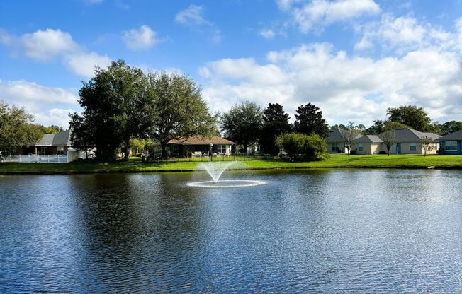 Charming Oasis in Heritage Park