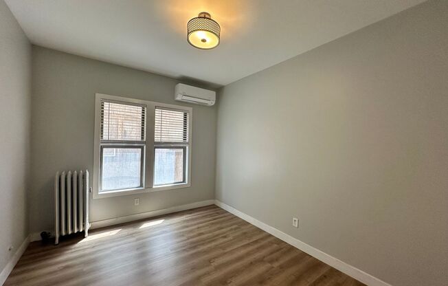 1 bed, 1 bath, 620 sqft, $1,150, Unit 302