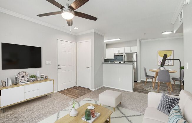 1 bed, 1 bath, 615 sqft, $1,325, Unit 123