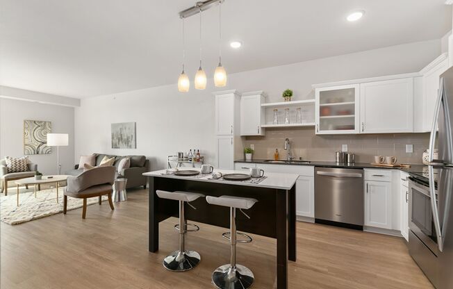 2 beds, 2 baths, 1,027 sqft, $2,295, Unit 408