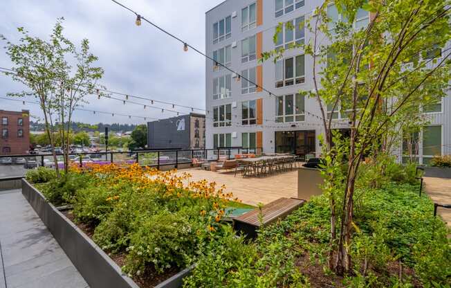 The Warren Apartments exterior patio