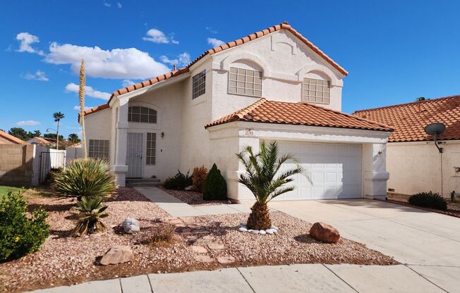 2748 Devita Cir