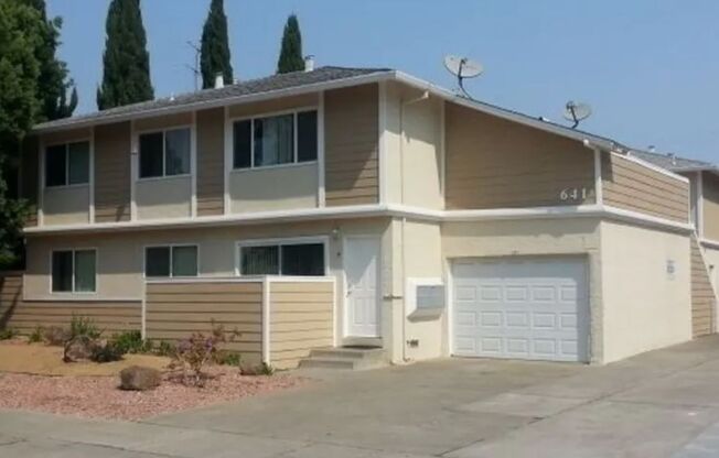 641 Kirkland Apartments