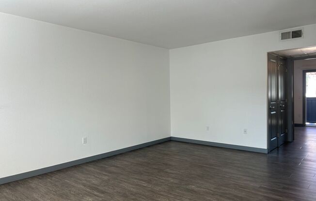 1 bed, 1 bath, 750 sqft, $2,475, Unit C086