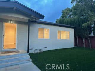 3 beds, 2 baths, 1,517 sqft, $4,400