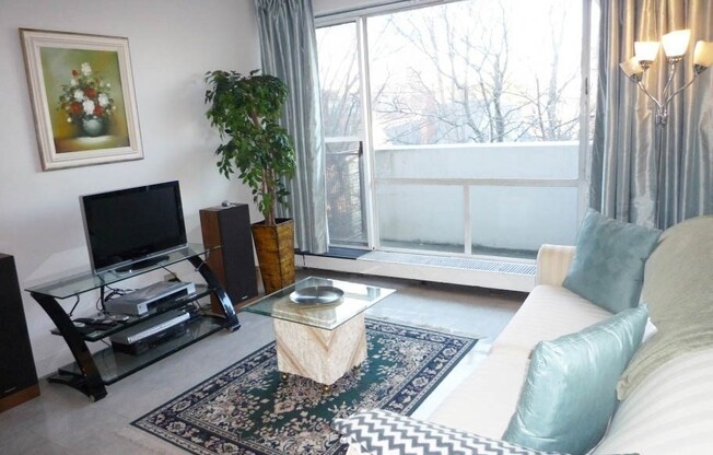 1 bed, 1 bath, 500 sqft, $2,850, Unit 503
