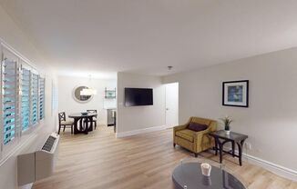 Newly Renovated Corte Madera Two Bedroom with Pool, Elevator, AC