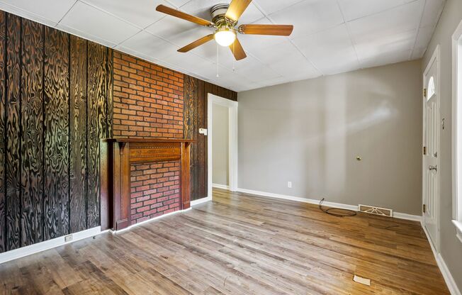 Updated 3 Bedroom on Quiet Street Minutes from Downtown