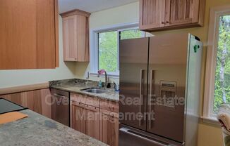 3031 LOIS DR