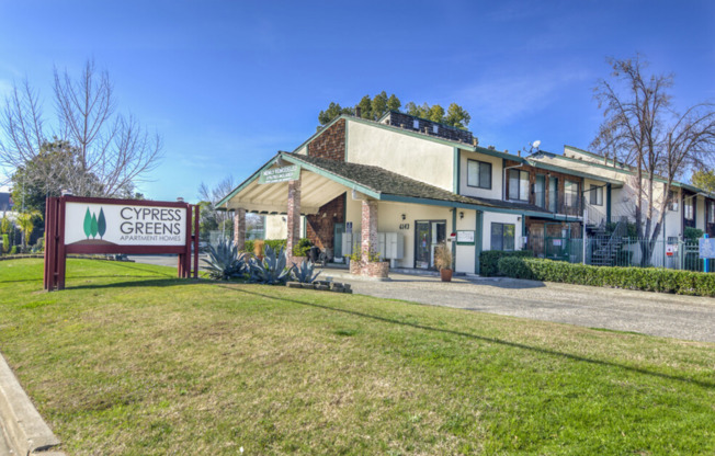 1 bed, 1 bath, 725 sqft, $1,375, Unit 174