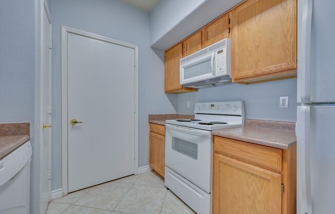 2 beds, 2 baths, $1,500, Unit # 1091