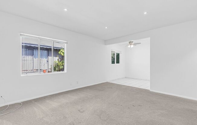 534-536 E Hyde Park Pl