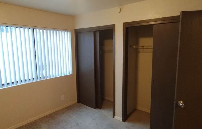 1 bed, 1 bath, 650 sqft, $950, Unit 415